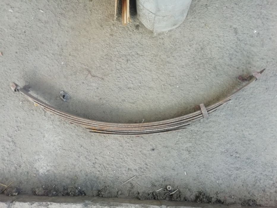 Рессоры на Москвич машина прицеп