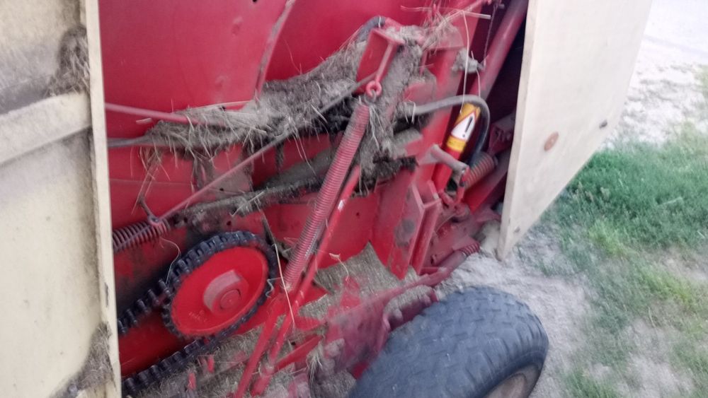 Sprzedam prase rolującą KR 130 balot 120/130