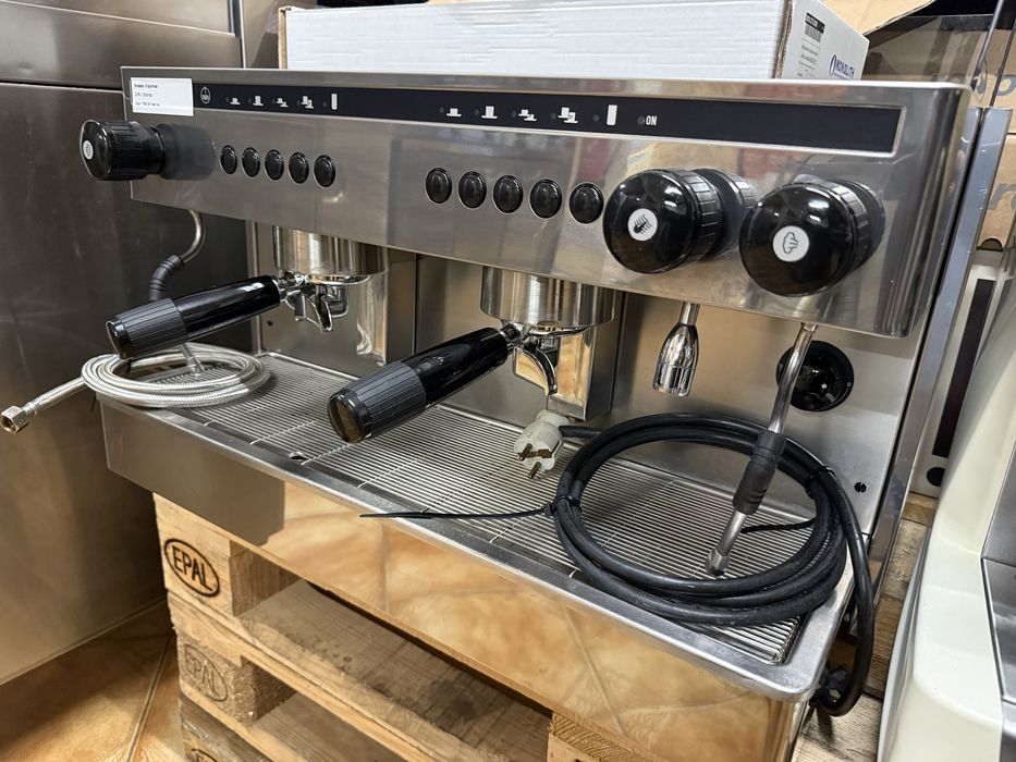 Maquina de café 2 grupos futurmat Ottima