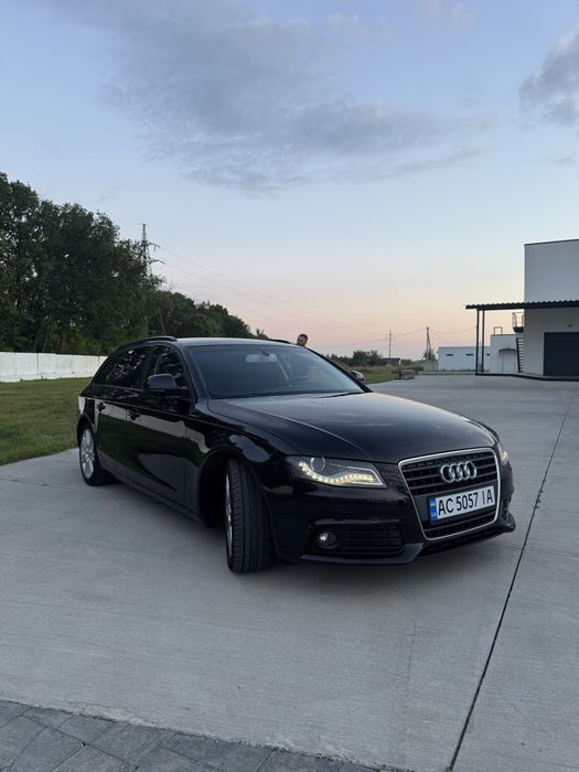 Продам Audi A4 B8 2009 2.0 TFSI