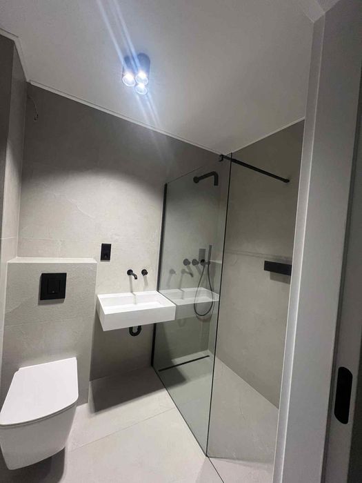 Glazurnik !! Układanie płytek. Remont łazienki !!!