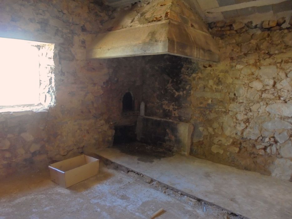 Casa à venda em Favacal- Penela