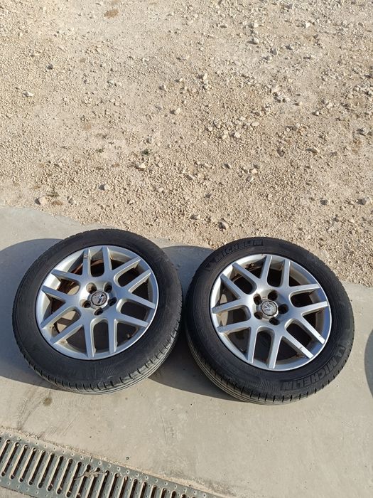 VW Golf MK4 IV 1.4 16v para peças - jantes caixa parachoques interiores modulos cintos interiores outros