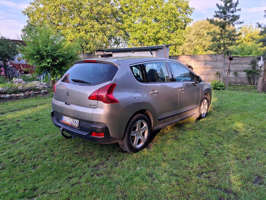 peugeot 3008 super stan doinwestowany klima elektryka hak