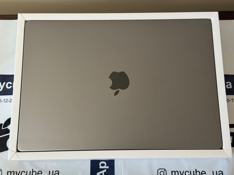 MacBook Pro 16 M1 Pro 32Gb 512Gb Space Gray 2021 (99%, 105 циклів)