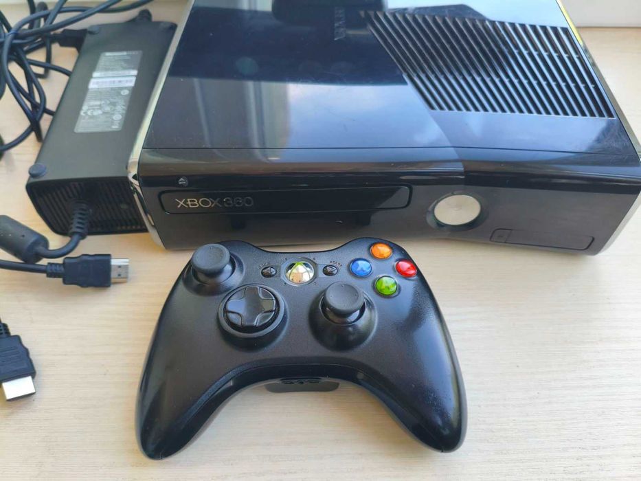 Xbox 360 Slim Kinect 250Gb ігри