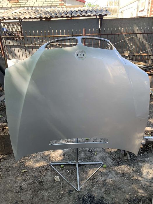 Капот БМВ е46 рест