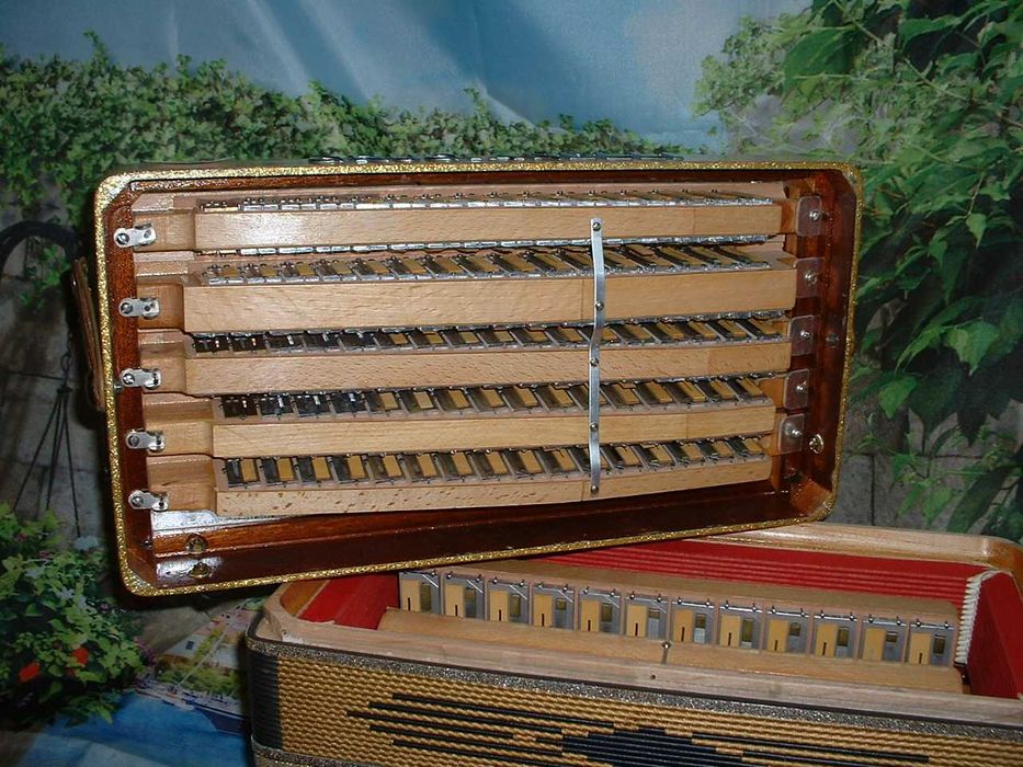 Acordeao  a venda G , N. 858