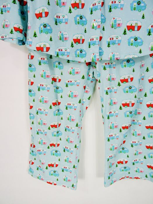 Tu piżama Świąteczny motyw przyczepy kampingowe  camping Polar turkus