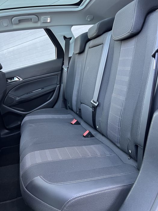 Peugeot 308 SW — fotografia 7