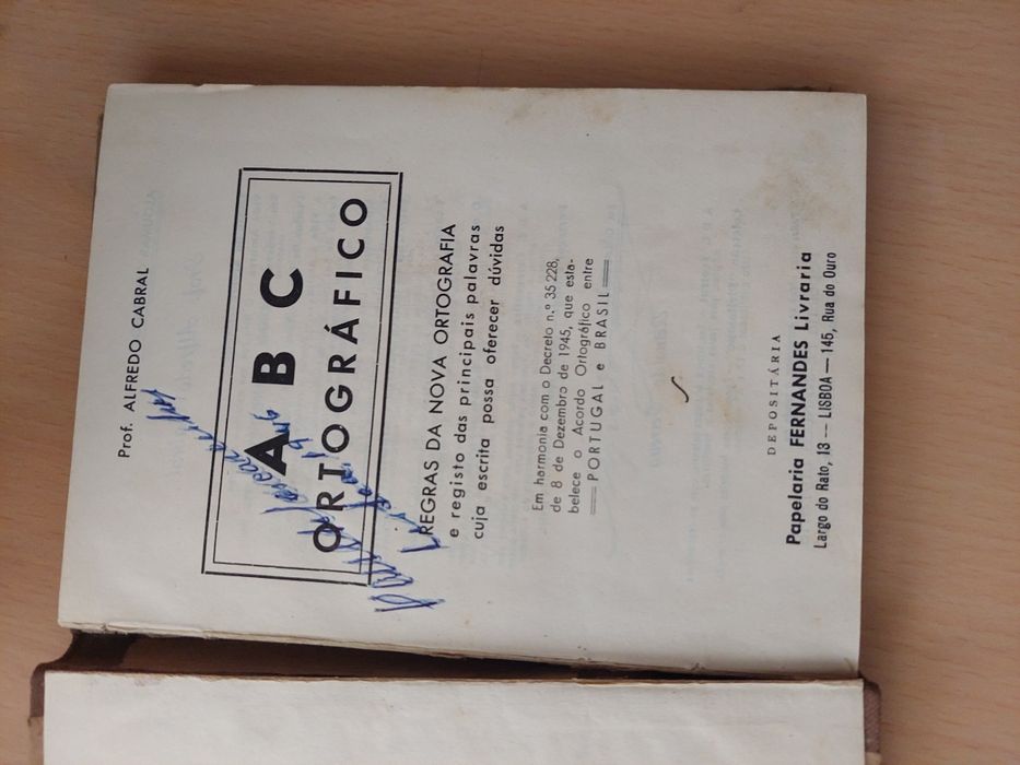 Livro abc ortográfico Alfredo cabral