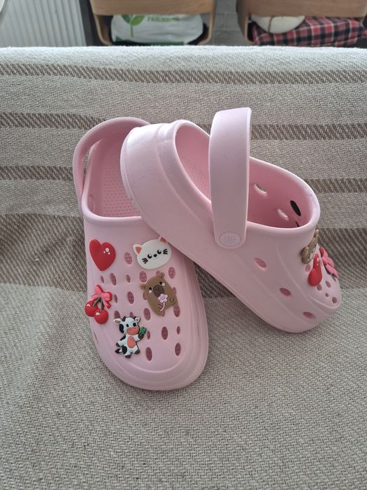Klapki damskie typu crocs rozm.39