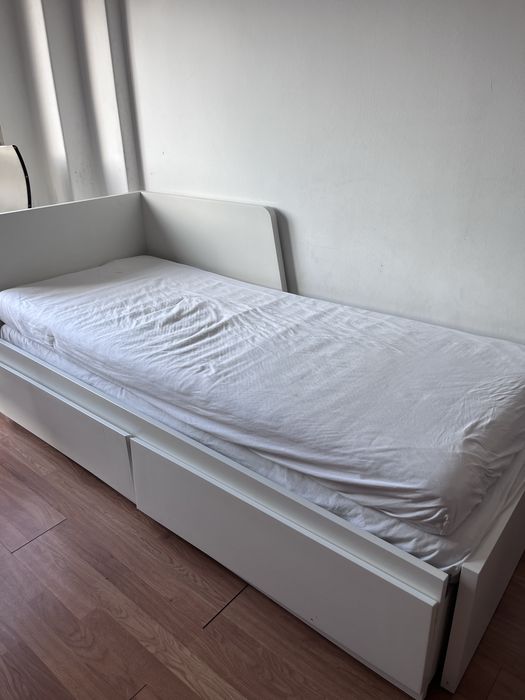 Cama dupla ikea modelo Flekke