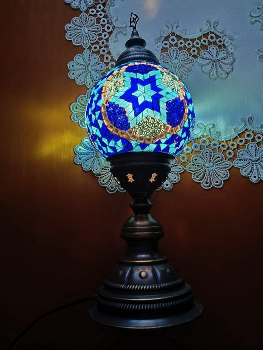 Ręcznie wykonana lampa turecka