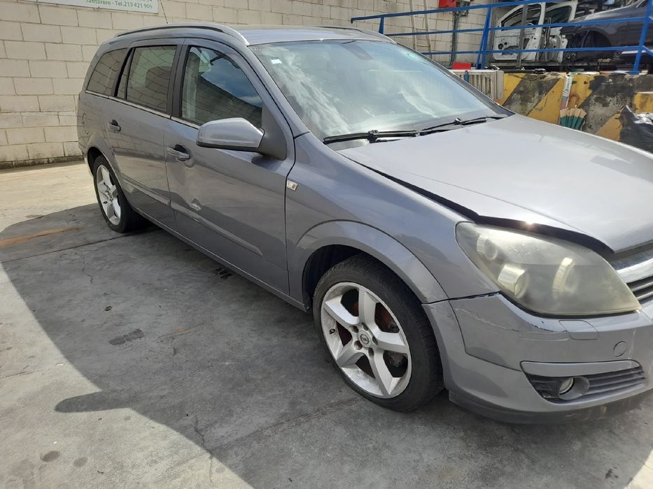 Para peças OPEL Astra H Caravan (L35)