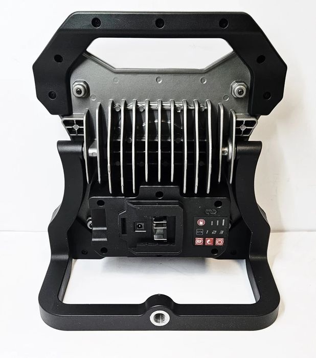 ПРОФ акумуляторни LED прожектор/фонар GERMAN Parkside PPBSTA 20/ліхтар