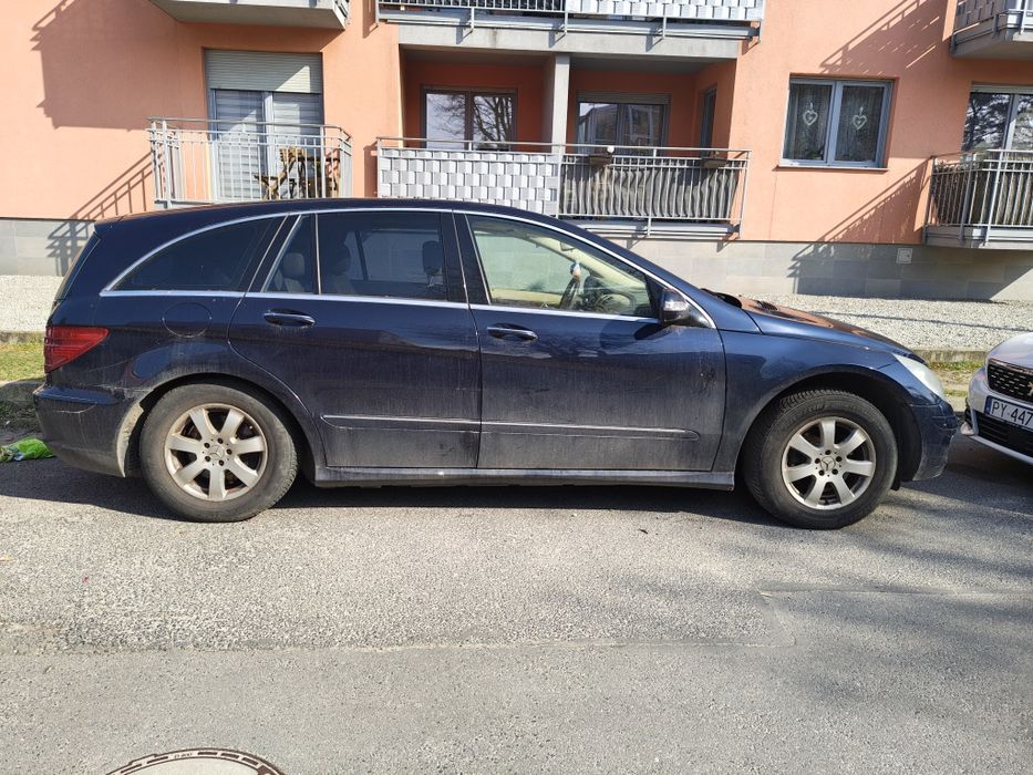 Samochód osobowy Mercedes Benz R Klasa