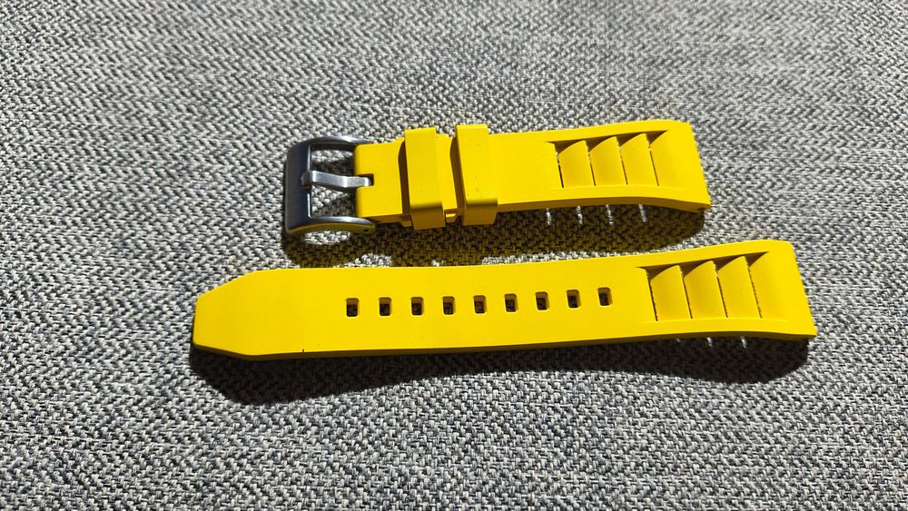 Pasek gumowy fkm 21 mm. Żółty.