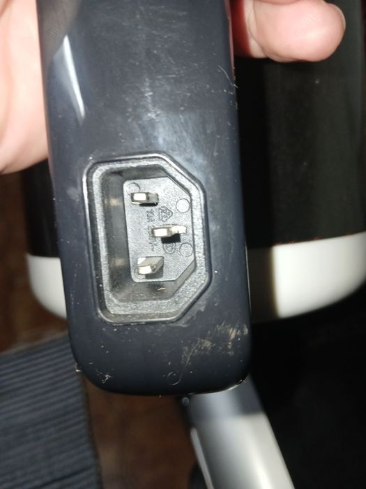 Jullie Máquina  de fazer  sopas como nova.