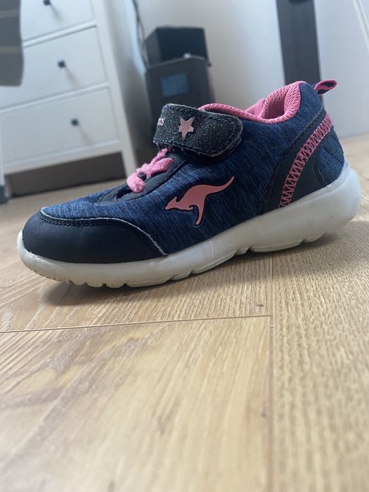 Buty sportowe na rzep dla dziewczynki rozm.26 Kangaroos