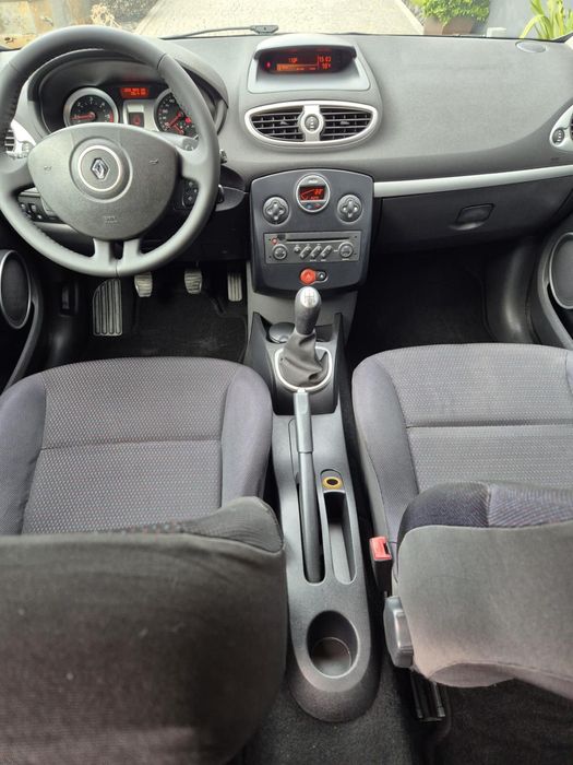 Renault Clio Diesel | 2006 | 5 Portas | 1 Único Proprietário
