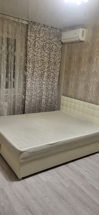 Солом'янський,Оренда 1 кімнатна,Донця 2а,Мамаєва слобода а