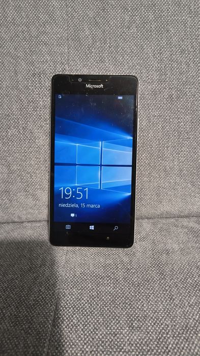 Microsoft Lumia 950