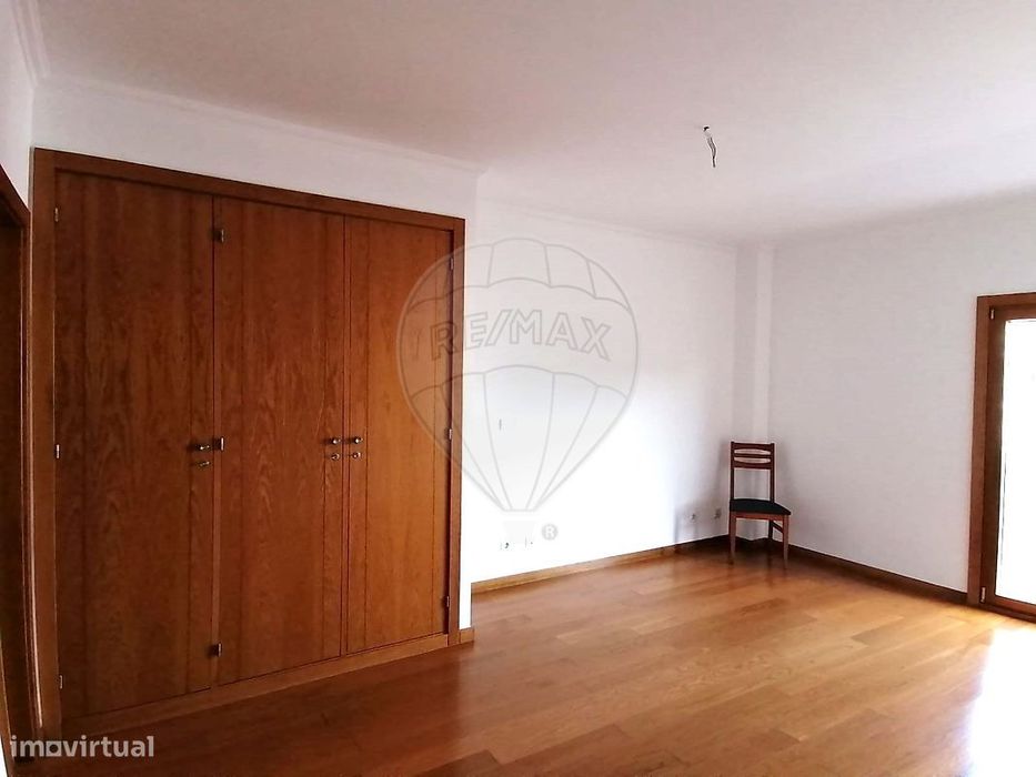 Apartamento T2 para arrendamento