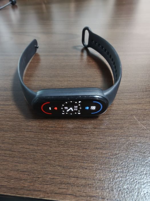 Смартфон OnePlus 12 16/1 тб + mi band 6