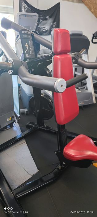 Professional Strength Training Equipment - PRECOR479176611448104963