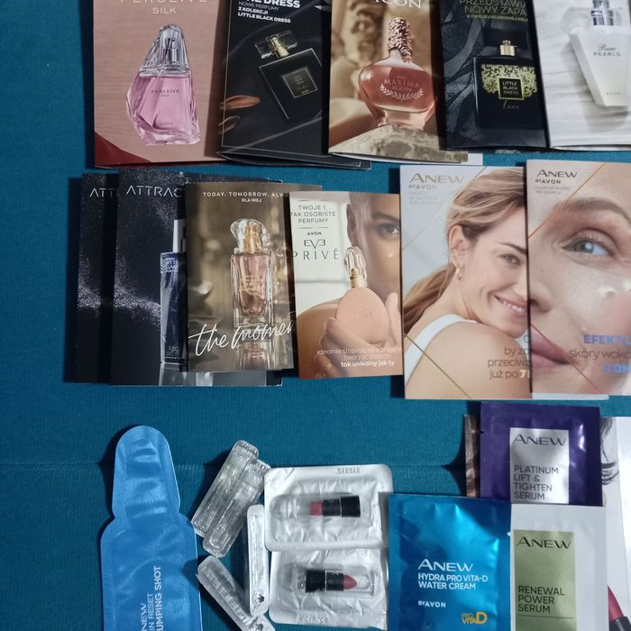 Avon zestaw kosmetyków