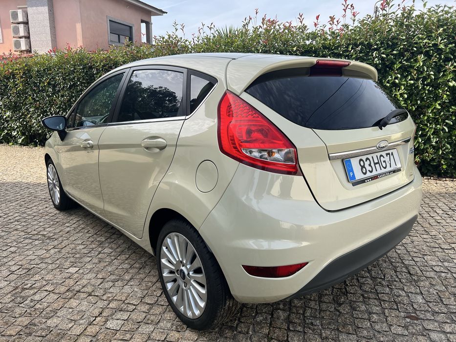 Ford Fiesta 1.2i AC Titanium