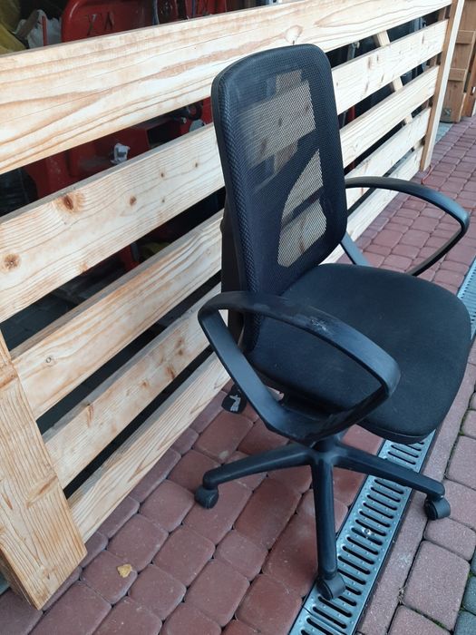 Krzesła obrotowe do biurka