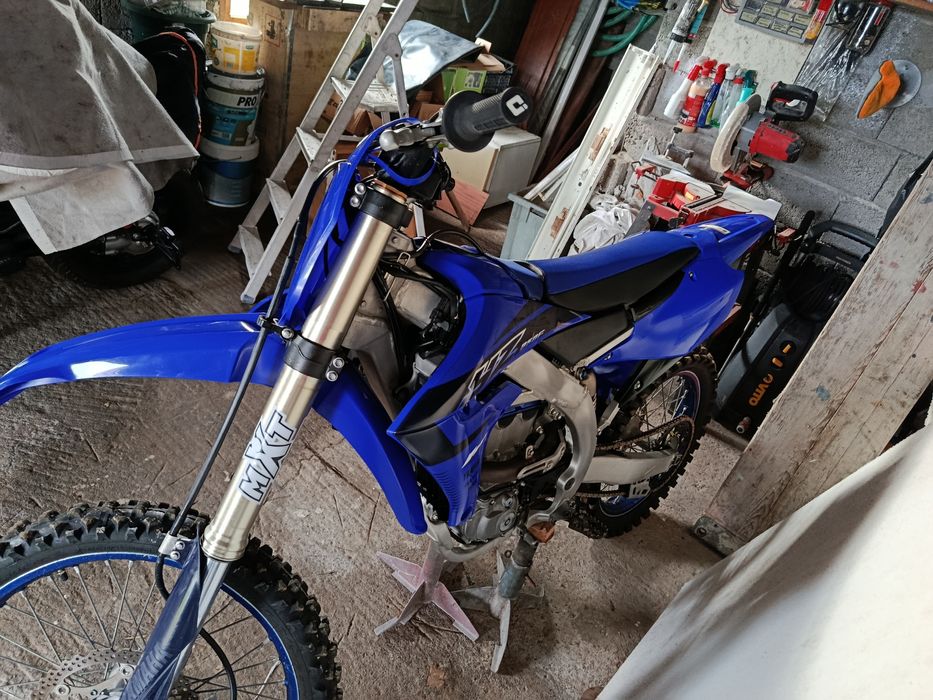 Yamaha YZ250f ano 2023 (não matriculada)