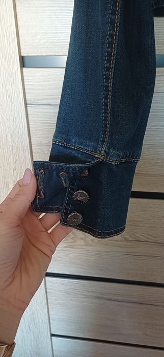 Kurtka jeansowa krótka granatowa