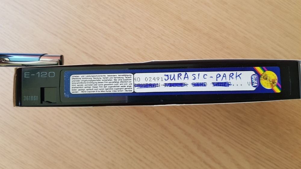-Jurasic Park- Spielberga  na Kasecie  VHS