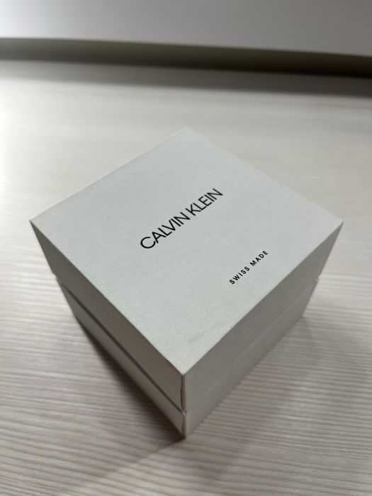 Жіночий годинник Calvin Klein