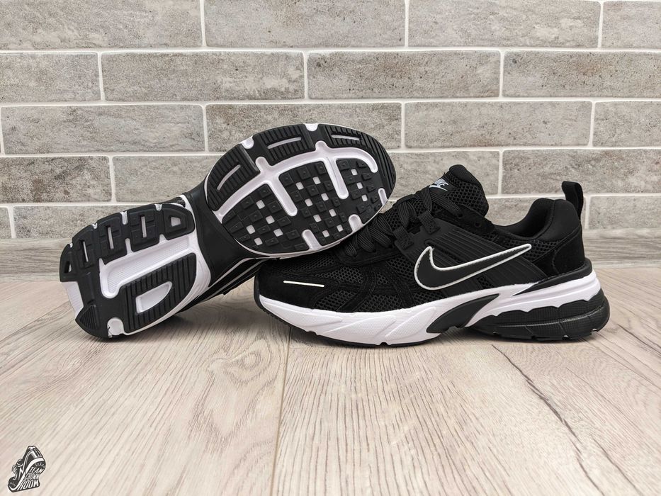 Кросівки чоловічі Nike V2K Run \ Найк Ран \ розмір 41 - 46