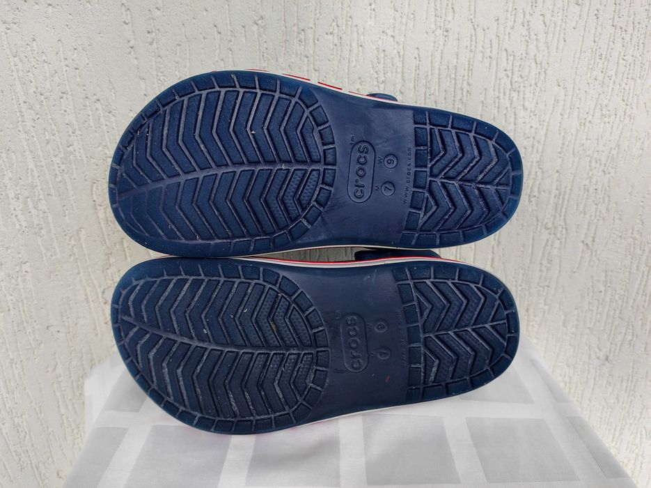 Шлепки Crocs iconic comfort р.37