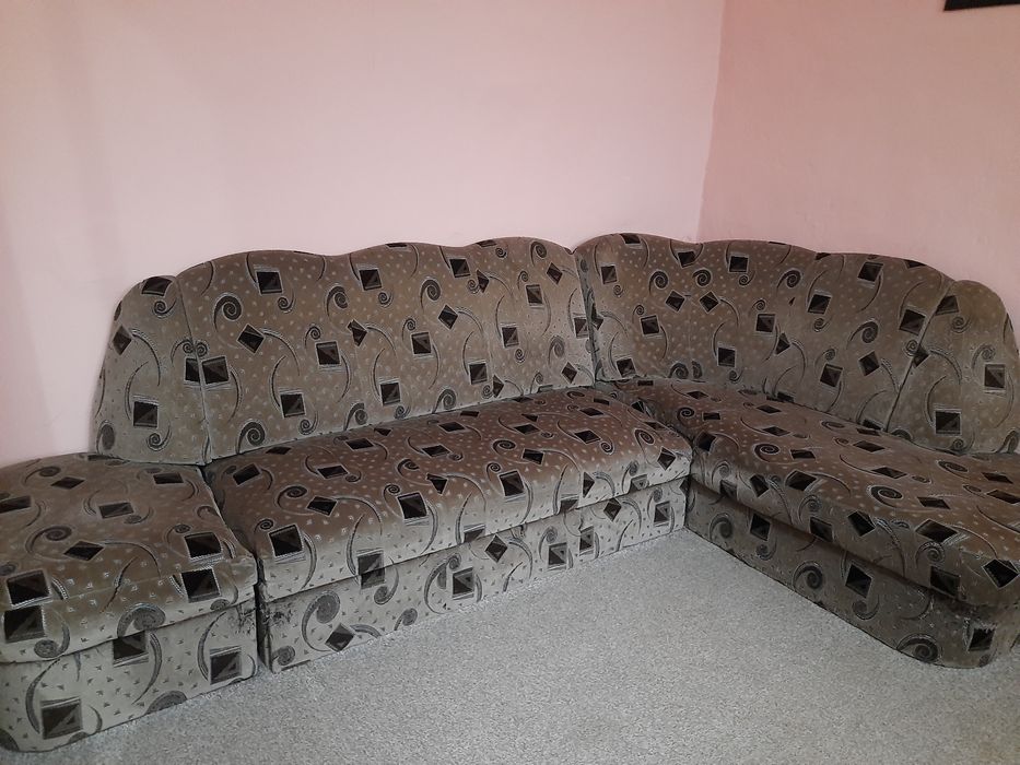 Продам м'який куточок.