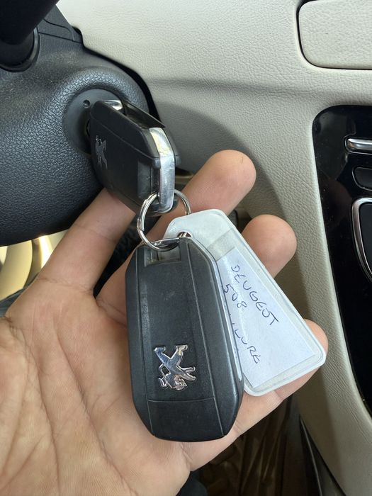 Пежо Peugeot 508 1,6 автомат 2011 рік 200к.км