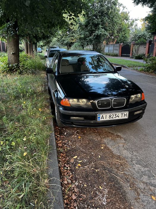BMW е46 в хорошем состоянии