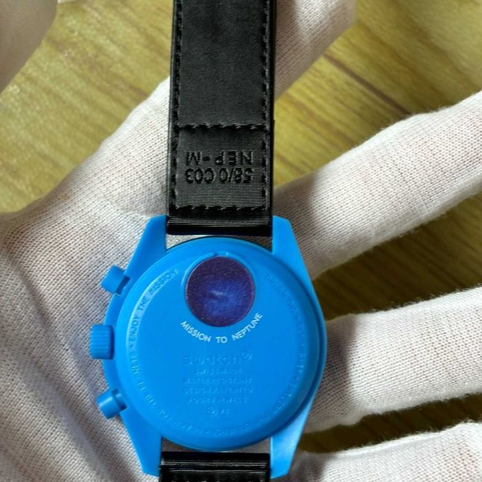Omega Swatch SO33N100 Neptun