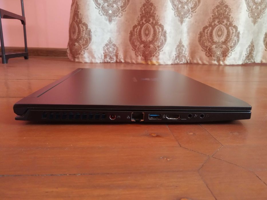 Потужний Ігровий ноутбук Acer Predator Triton 500