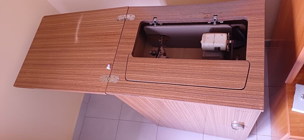 Máquina de coser Singer