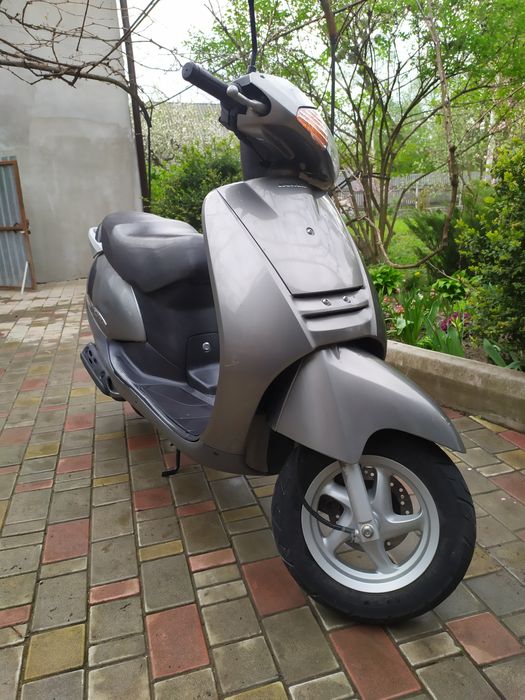 Легендарна Honda Lead af 48