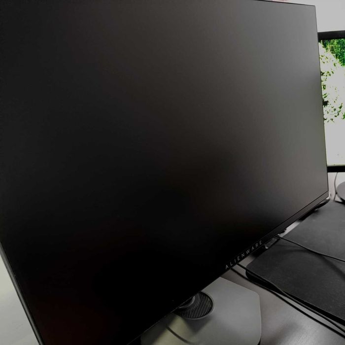 Monitor com garantia Alienware 24.5" 360Hz Como novo