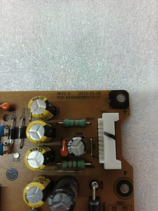 Плати з тв ЛЖ47 LN613V та Самсунг UE40NU7100