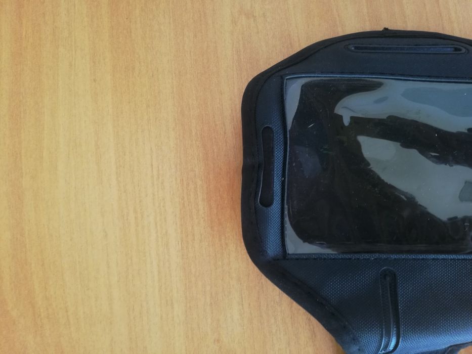 Opaska, pokrowiec na telefon na ramię