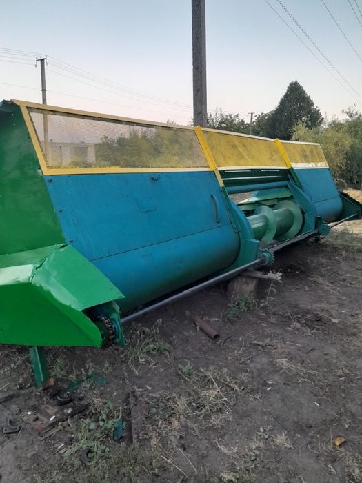 Жатка для уборки подсолнуха